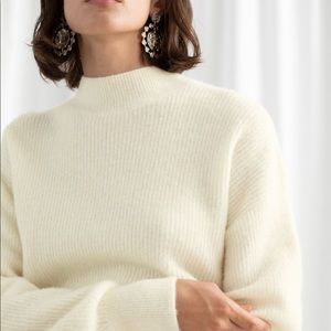 & Other Stories Ribbed Mockneck sweater size M